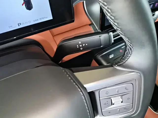 BYD FangChengBao Titanium 7 — Фото автомобиля 13