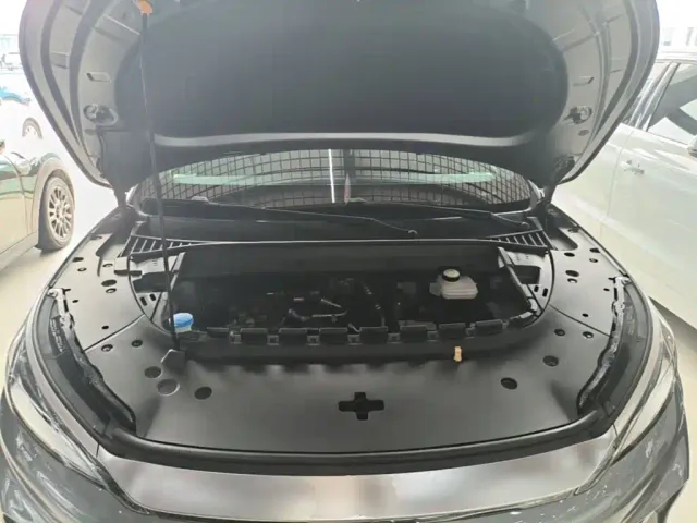 BYD Yuan PLUS — Фото автомобиля 19