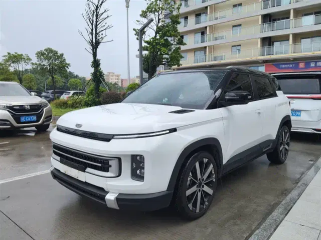 Фотография автомобиля — Geely ICON