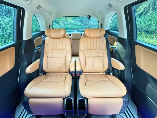 Honda Odyssey — Фото автомобиля 8