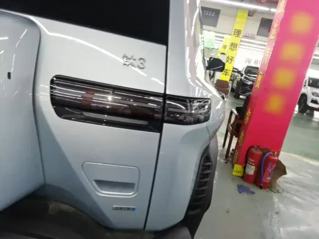BYD FangChengBao Titanium 3 — Фото автомобиля 7