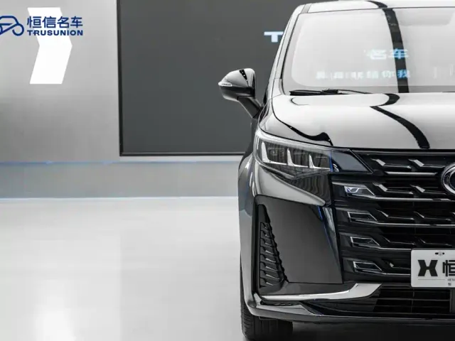 GAC Trumpchi M6 — Фото автомобиля 4