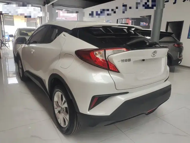 Toyota IZOA — Фото автомобиля 4