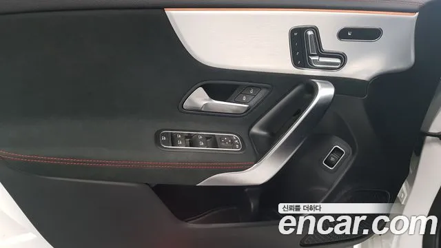 Mercedes-Benz CLA-Class — Фото автомобиля 15