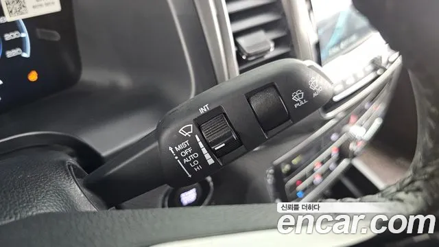 KG_Mobility_Ssangyong Rexton Новый Rexton Sport Дизель 2.2 4WD — Фото автомобиля 29