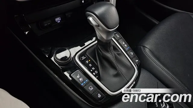 Kia Seltos Seltos Бензин 1.6 Turbo 4WD — Фото автомобиля 8