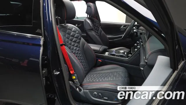 Genesis GV80 — Фото автомобиля 23