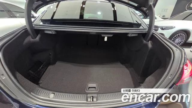 Mercedes-Benz E-Class W213 — Фото автомобиля 11