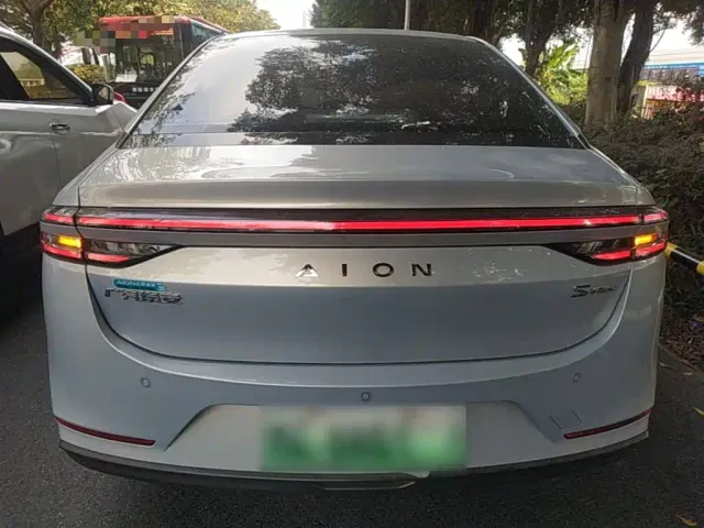 GAC Aion S Plus — Фото автомобиля 5