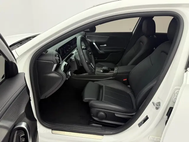 Mercedes-Benz A-Class — Фото автомобиля 20