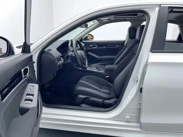 Honda Civic — Фото автомобиля 12