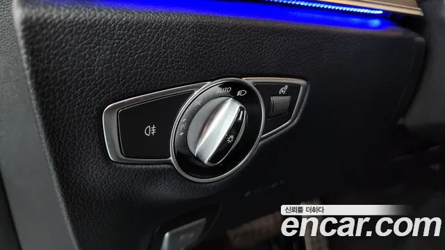 Mercedes-Benz CLS-Class — Фото автомобиля 26