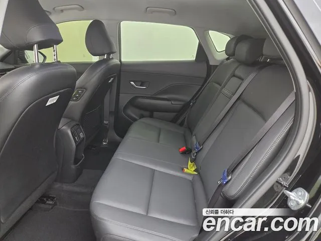 Hyundai Kona — Фото автомобиля 12