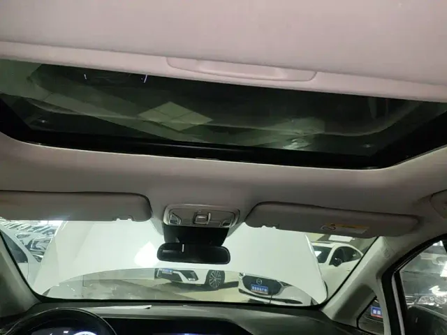 GAC Trumpchi M6 — Фото автомобиля 17