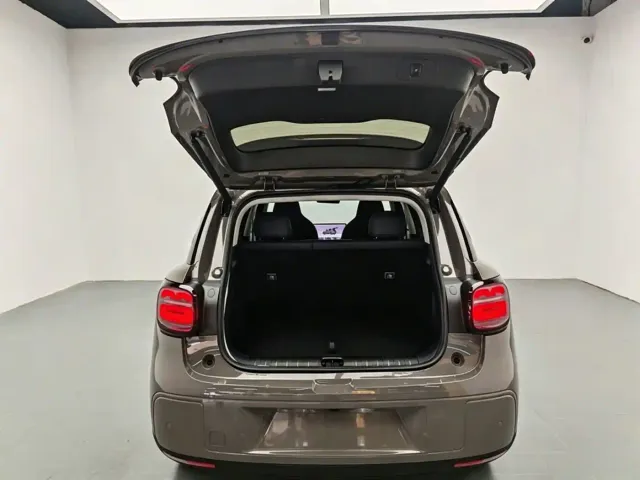 Leapmotor A10 — Фото автомобиля 15