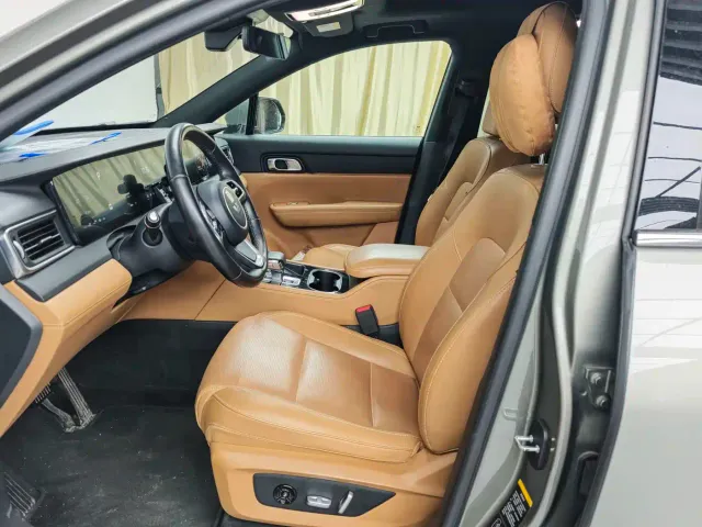 Li Auto ONE — Фото автомобиля 7