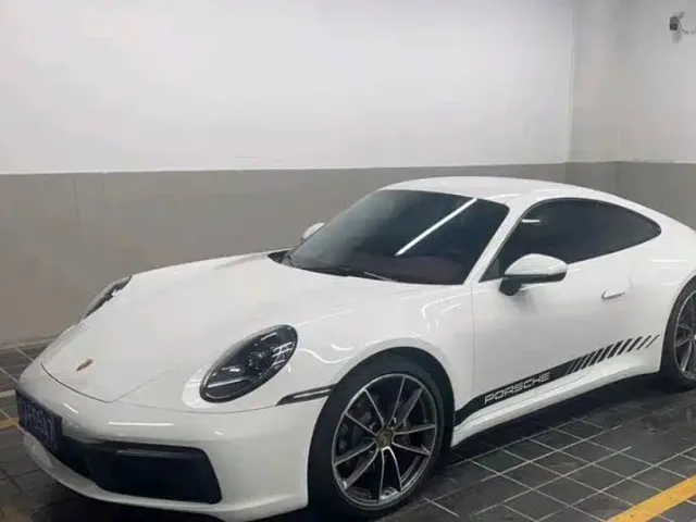 Фотография автомобиля — Porsche 911
