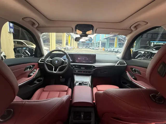 BMW 3 Series — Фото автомобиля 17