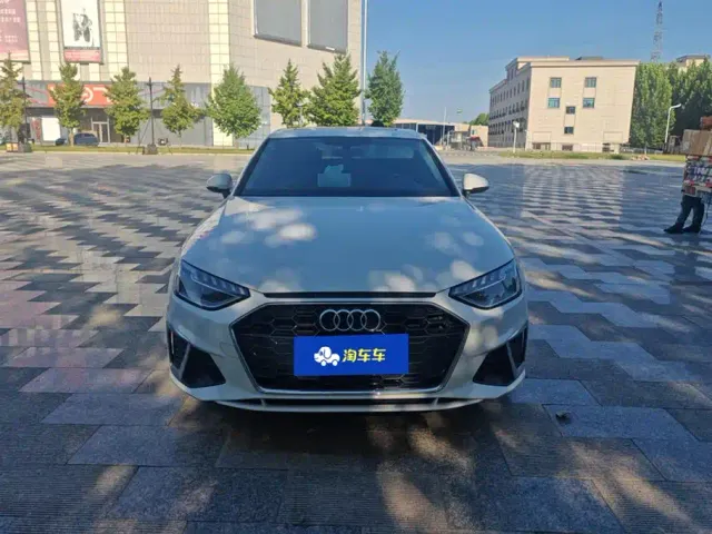 Audi A4L — Фото автомобиля 2