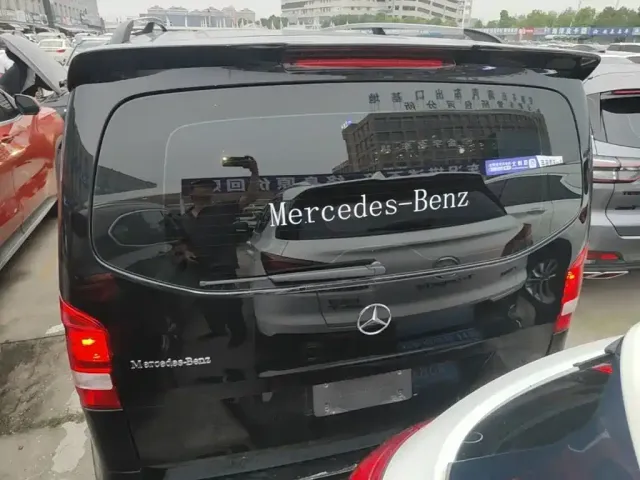 Mercedes-Benz Vito 2021 2.0T Business Edition 7-seater — Фото автомобиля 5
