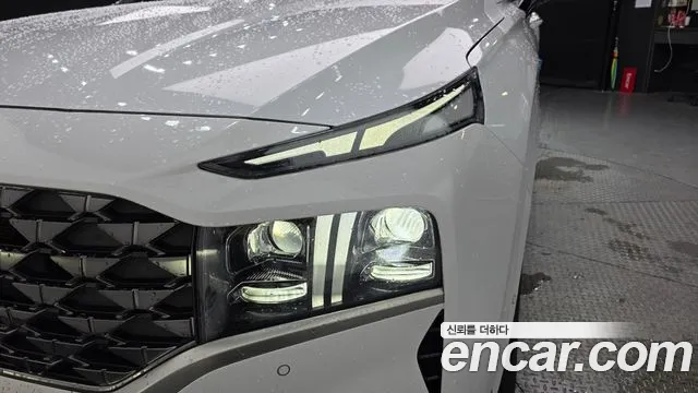 Hyundai Santafe — Фото автомобиля 20