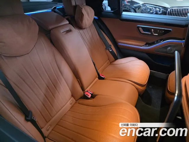 Mercedes-Benz S-Class — Фото автомобиля 9