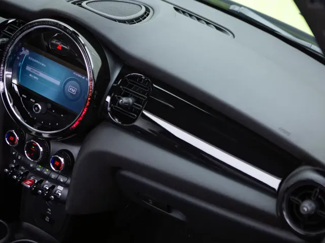 MINI Hatch — Фото автомобиля 11