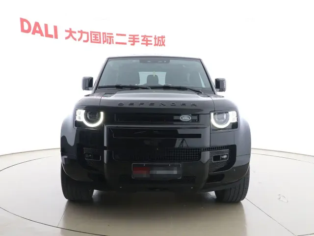 Land Rover Defender — Фото автомобиля 2