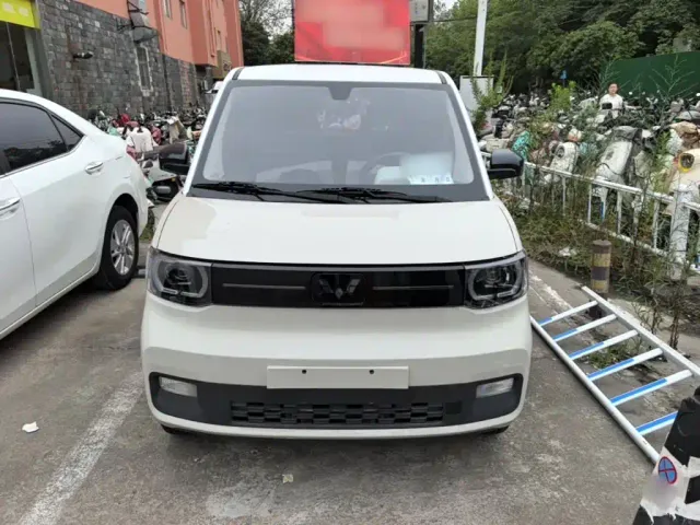 Wuling Hongguang Mini EV — Фото автомобиля 2