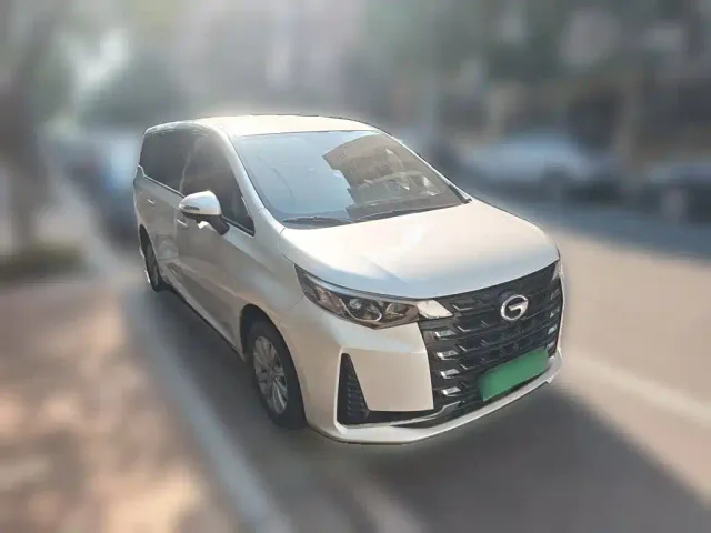 GAC Trumpchi M6 — Фото автомобиля 23
