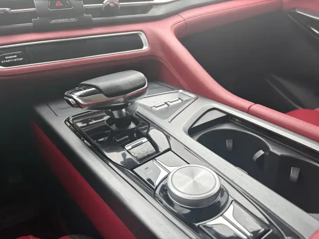 Changan CS75 Plus — Фото автомобиля 10