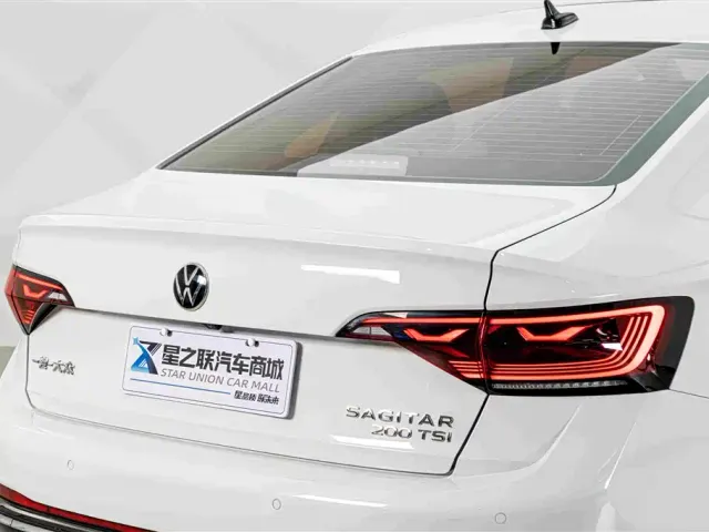Volkswagen Sagitar — Фото автомобиля 8