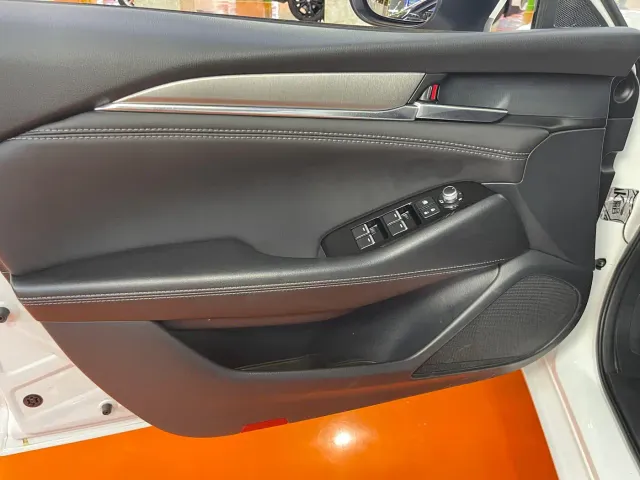 Mazda Atenza — Фото автомобиля 6
