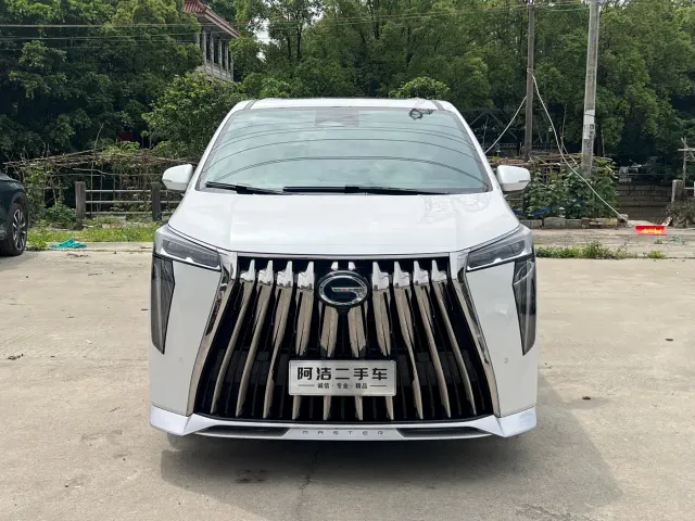 GAC Trumpchi M8 — Фото автомобиля 2