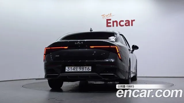 Kia K5 Новый K5 3 поколение 2.0 LPi(Для проката) — Фото автомобиля 4