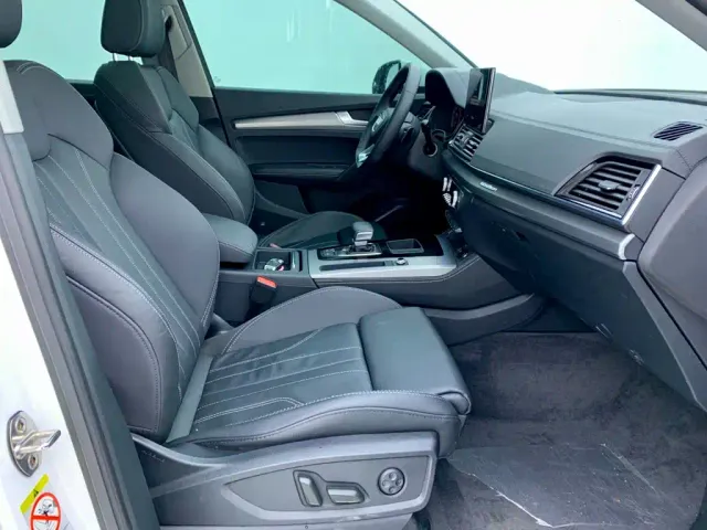 Audi Q5L — Фото автомобиля 14