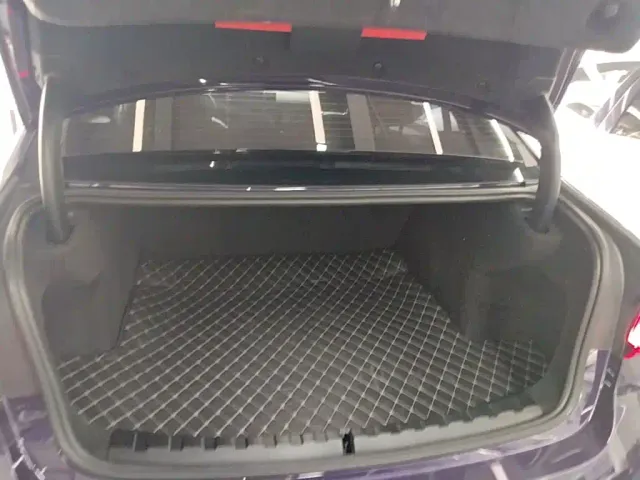 BMW 3 Series — Фото автомобиля 14