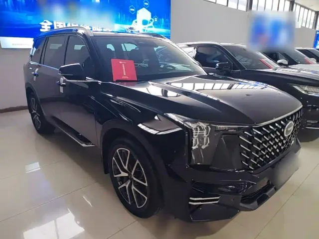 GAC Trumpchi GS8 — Фото автомобиля 3