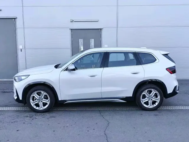 BMW X1 — Фото автомобиля 4