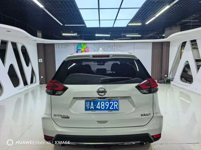 Nissan X-Trail 2022 Facelift 2.0L 2WD Smart Connect Ultimate Edition — Фото автомобиля 5