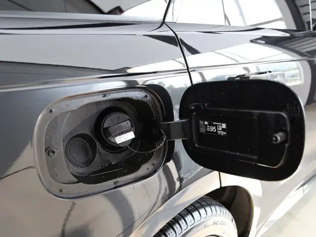 Land Rover Range Rover Sport — Фото автомобиля 28
