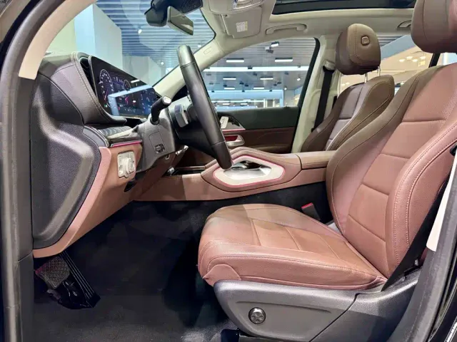 Mercedes-Benz GLE-Class — Фото автомобиля 15