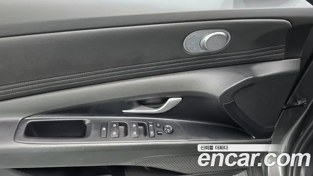 Hyundai Avante CN7 — Фото автомобиля 30