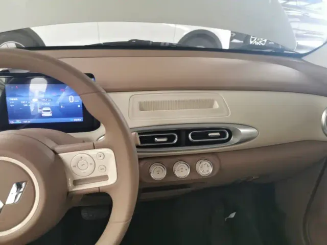 Wuling Hongguang Mini EV — Фото автомобиля 12