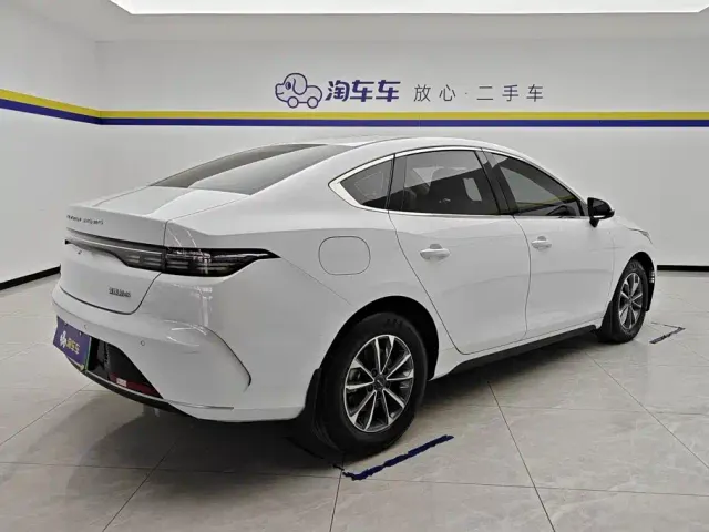BYD Destroyer 05 — Фото автомобиля 3