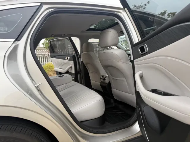 Geely Galaxy Stellar 6 — Фото автомобиля 13
