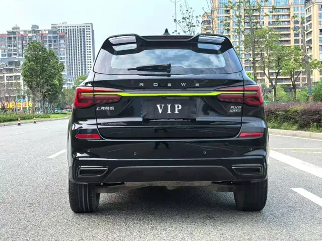 Roewe RX5 — Фото автомобиля 23