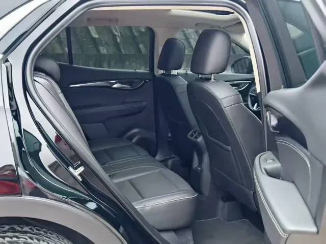 Buick Envision S — Фото автомобиля 8