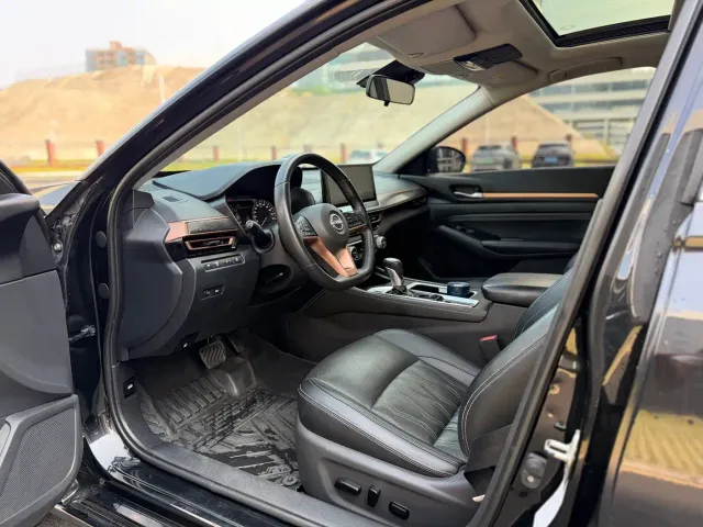 Nissan Teana — Фото автомобиля 4