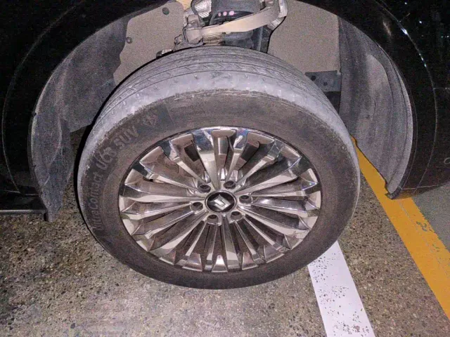 Tank 500 EV — Фото автомобиля 9